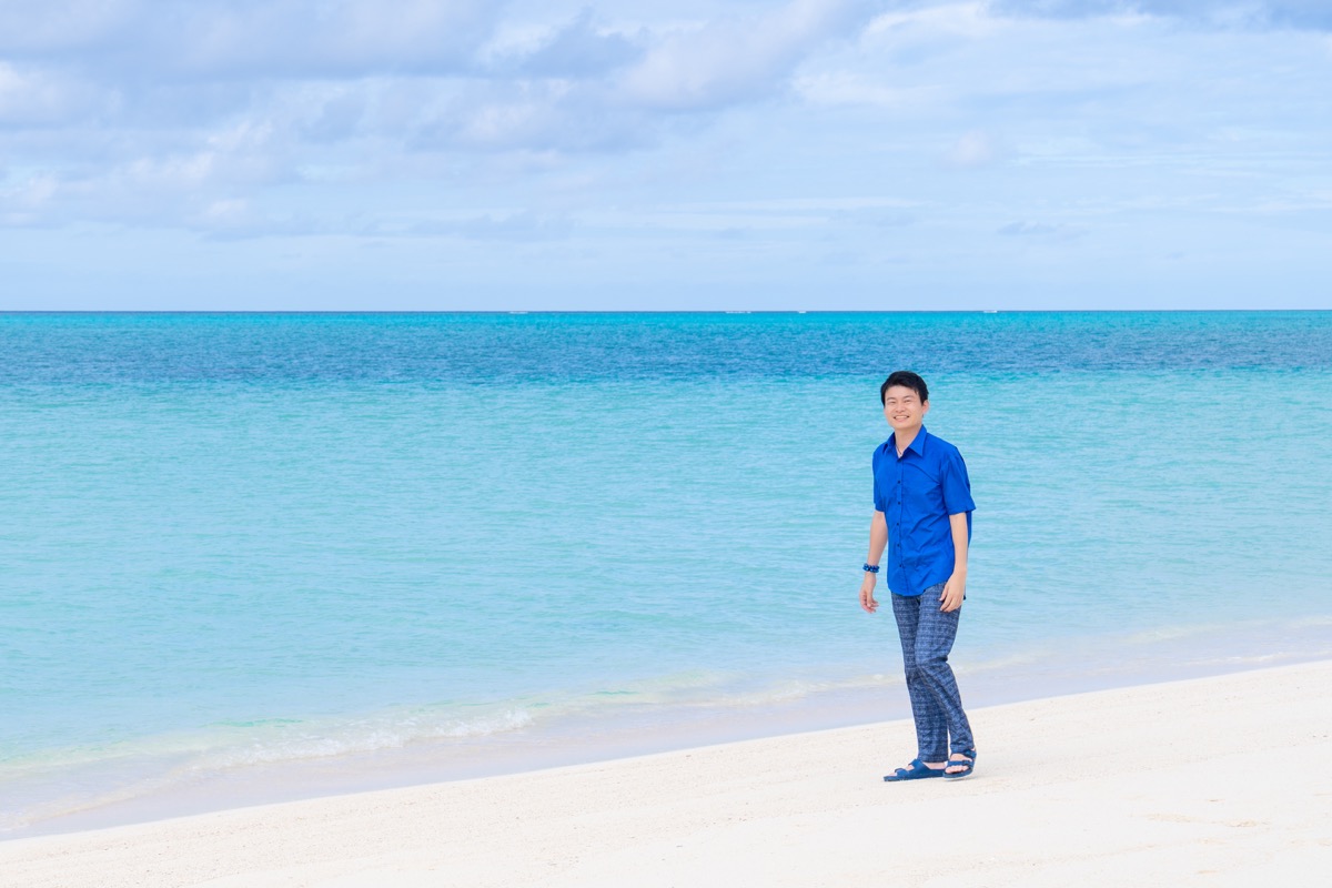 青峰 隆 — 沖縄の海にて